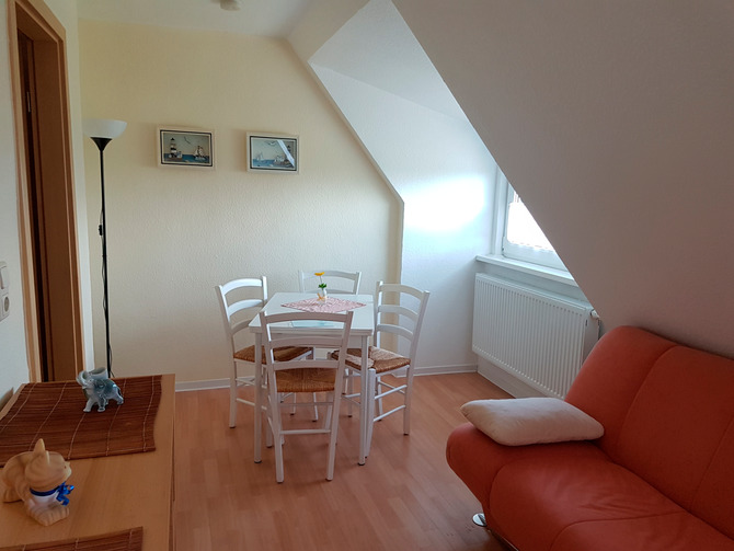 Ferienwohnung in Warnem&uuml;nde - Hohe D&uuml;ne - Ostseeblick - Bild 2