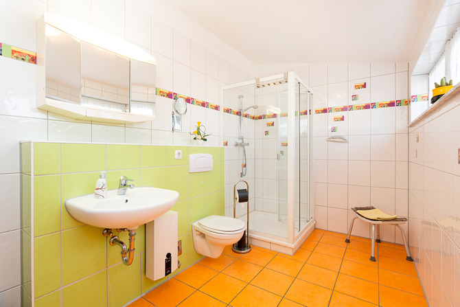 Ferienwohnung in B&ouml;rgerende - Appartement 4 - Ostseeblick - Bad