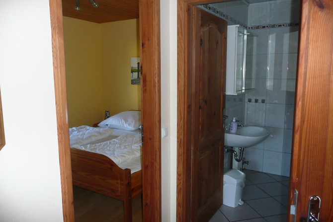 Ferienhaus in Gro&szlig;enbrode - Haus Chris - Duschbad