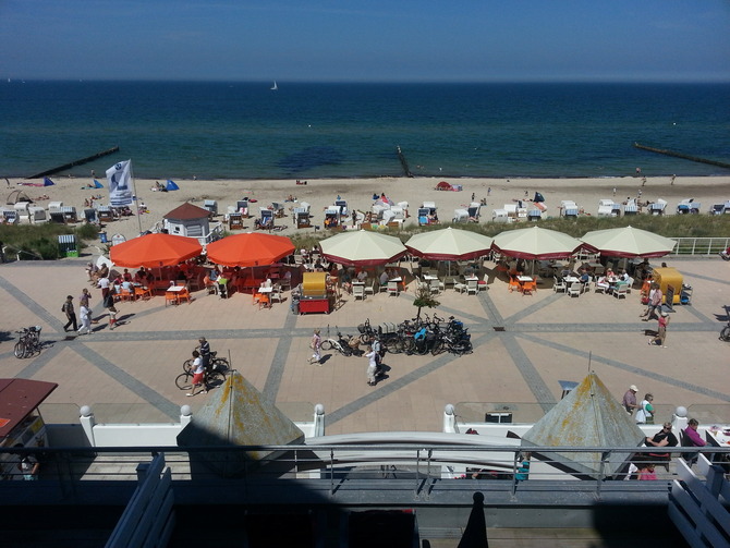 Ferienwohnung in K&uuml;hlungsborn - Haus Olymp - der Baltic Platz wenige Schritte entfernt