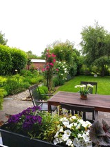 Ferienwohnung in D&ouml;hnsdorf - Haus am Steinwall - Blick aus der K&uuml;che
