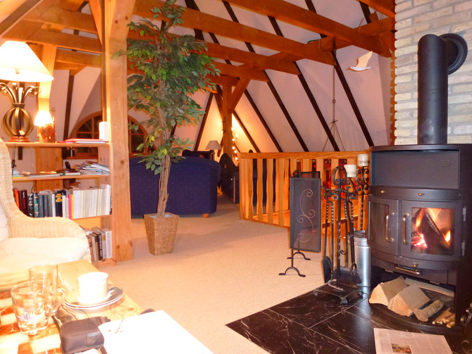 Ferienhaus in D&ouml;hnsdorf - Landhaus Unter dem Reetdach - Wohnraum 1 Etage