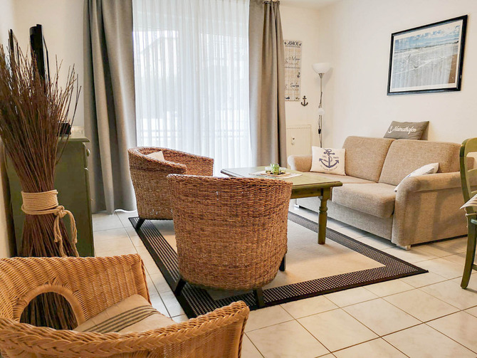 Ferienwohnung in G&ouml;hren - Residenz Villa Eintracht - Beispielbild Wohnraum