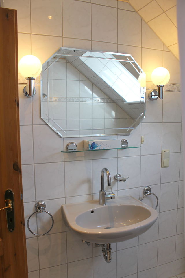 Ferienwohnung in Schashagen - "Im Eichenhof" Whg. 2 - idyllische Dorflage N&auml;he Gr&ouml;mitz! Jetzt mit WLAN! - Bild 12