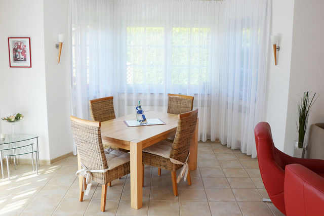 Ferienhaus in Ostseeheilbad Zingst - Haus Birnbaum - Bild 4