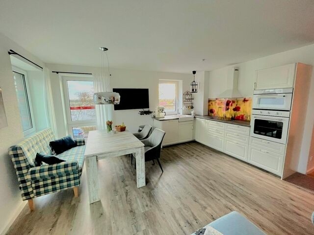 Ferienwohnung in Sch&ouml;nberg - Hamburger, Anke und Andreas: Ferienwohnung (1. OG rechts) - Bild 2