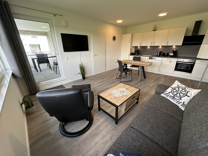 Ferienwohnung in Boltenhagen - Wei&szlig;e Villen Whg. 19 - Wohn- und Essbereich