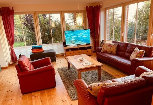 Ferienhaus in Glowe - Dat Klinkerhus auf R&uuml;gen XXL - Urlaubsparadies nahe Ostseestrand & Nationalpark f&uuml;r 17 G&auml;ste - Bild 2