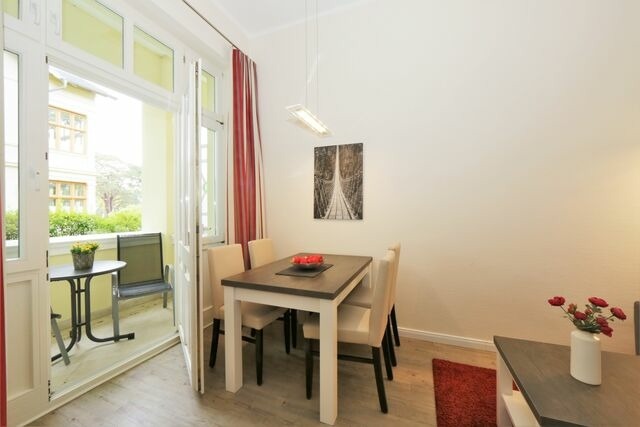 Ferienwohnung in Seebad Heringsdorf - (Brise) Villa Caprivi App. 02 - Bild 5